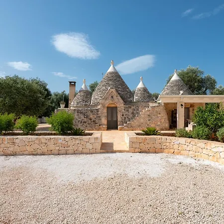 别墅 Trullo Encanto With Pool *